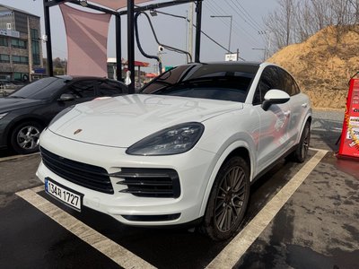 PORSCHE CAYENNE - 5