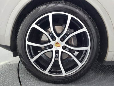 PORSCHE CAYENNE - 6