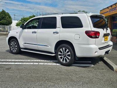 TOYOTA SEQUOIA - 6