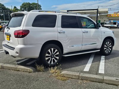 TOYOTA SEQUOIA - 10