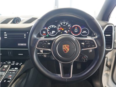 صورة مصغرة 15 لـ 2022 Porsche CAYENNE