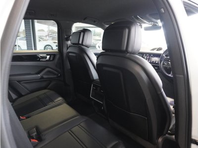 صورة مصغرة 13 لـ 2022 Porsche CAYENNE
