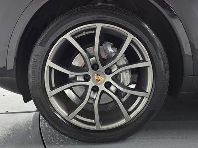 2022 Porsche CAYENNE 照片 6