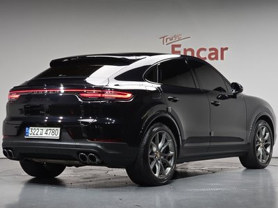 2022 Porsche CAYENNE 照片 2