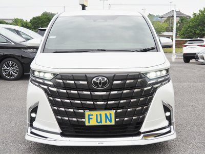 TOYOTA ALPHARD - 2