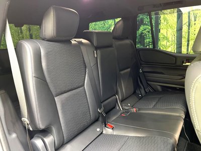 TOYOTA LAND CRUISER 250 - 9