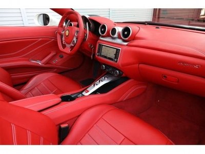 FERRARI CALIFORNIA - 7