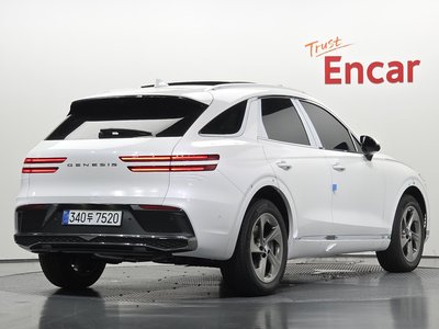 صورة 3 لـ 2026 Genesis GV70