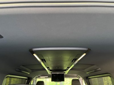 2025 Toyota ALPHARD thumbnail 33