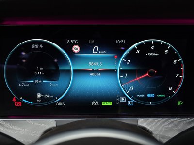 MERCEDES-BENZ CLS - 8