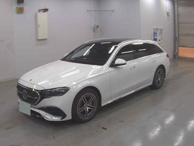 MERCEDES-BENZ E-CLASS - 4
