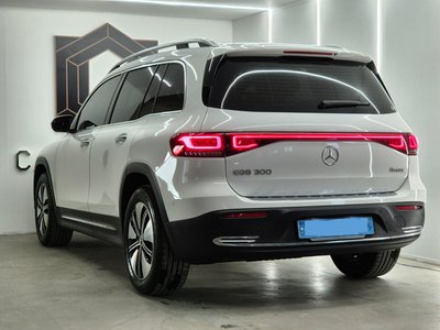 MERCEDES-BENZ EQB - 4