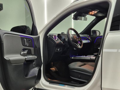 MERCEDES-BENZ EQB - 8