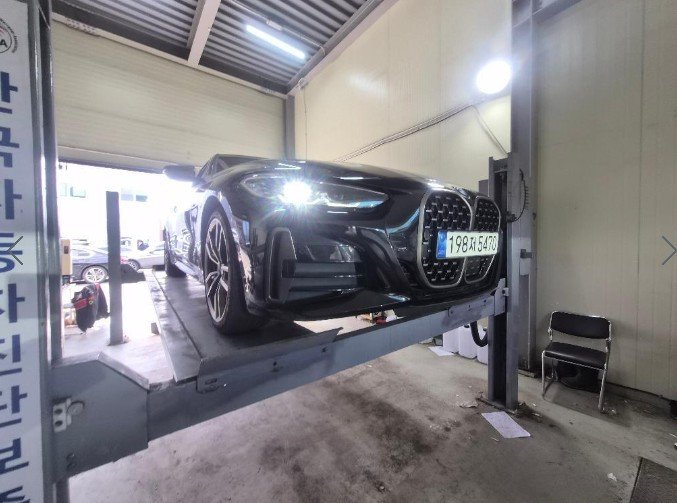 BMW 4 SERIES - View 1