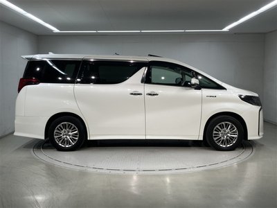 TOYOTA ALPHARD - 3