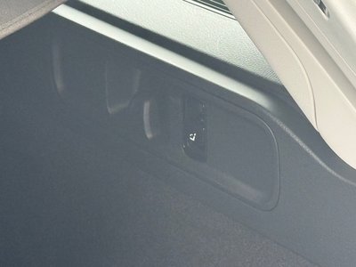 2022 MERCEDES-BENZ C-CLASS thumbnail 17