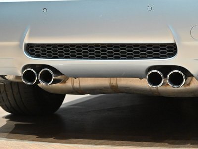 صورة 31 لـ 2008 BMW M3 SEDAN