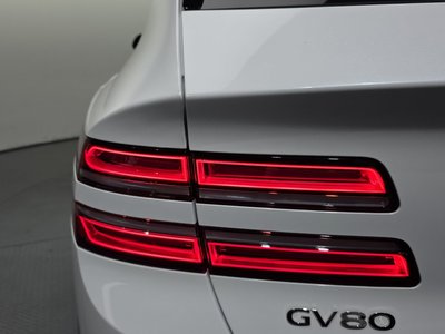 2025 Genesis GV80 — фото 10