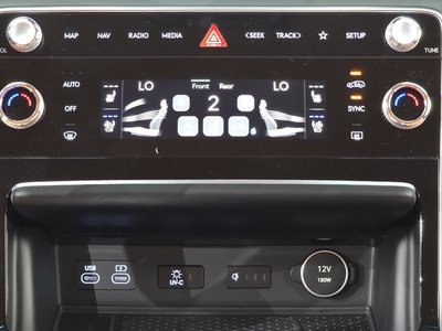 2025 Genesis GV80 — миниатюра 28