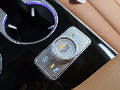 2025 Genesis GV80 — миниатюра 29