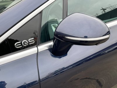 MERCEDES-BENZ EQS - 7