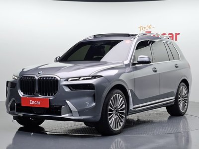 2022 BMW X7 photo 1