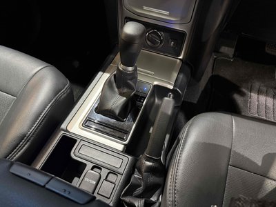 TOYOTA LAND CRUISER PRADO - 7