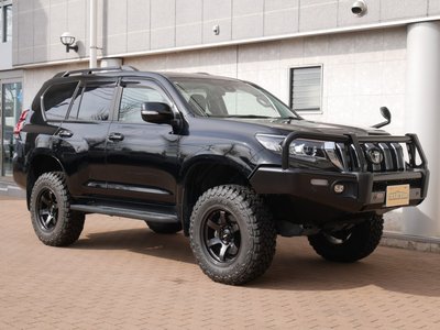 TOYOTA LAND CRUISER PRADO - 8