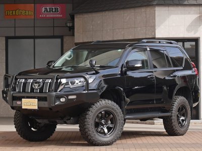 TOYOTA LAND CRUISER PRADO - 1