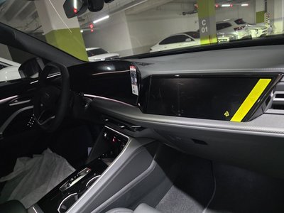 صورة 8 لـ 2025 AUDI Q5