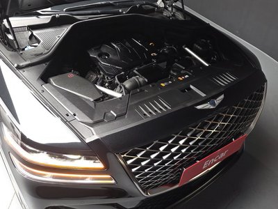 صورة 7 لـ 2022 Genesis GV80