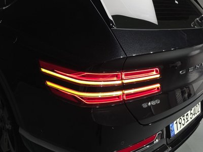 صورة 10 لـ 2022 Genesis GV80