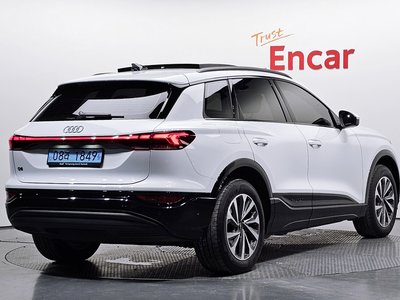 صورة 2 لـ 2025 AUDI Q6 E-TRON