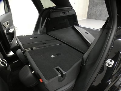 صورة مصغرة 42 لـ 2024 Mercedes-BENZ GLC AMG