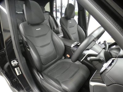 صورة مصغرة 32 لـ 2024 Mercedes-BENZ GLC AMG