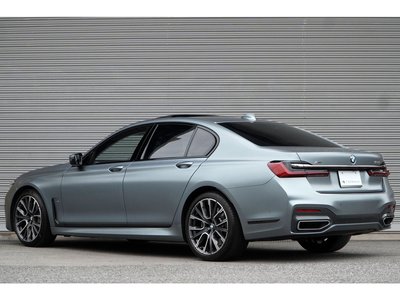2021 BMW 7 SERIES photo 9