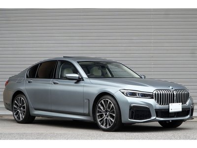 2021 BMW 7 SERIES photo 8