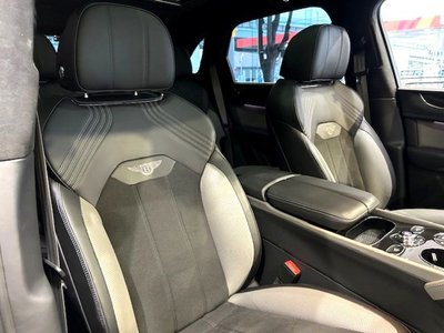 BENTLEY BENTAYGA - 10