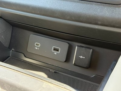 2024 LAND Rover DEFENDER 缩略图 111