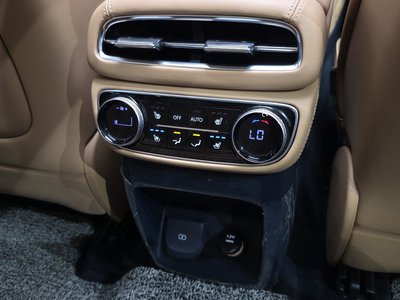 2023 Genesis GV80 thumbnail 25