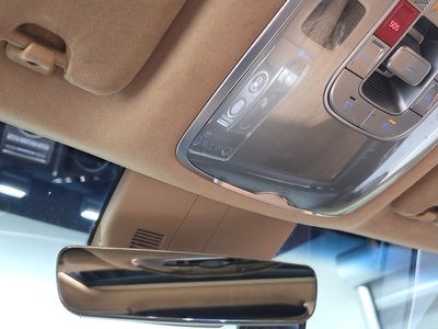 2023 Genesis GV80 thumbnail 30