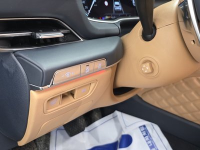 2023 Genesis GV80 thumbnail 42