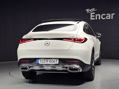 MERCEDES-BENZ GLC - 3