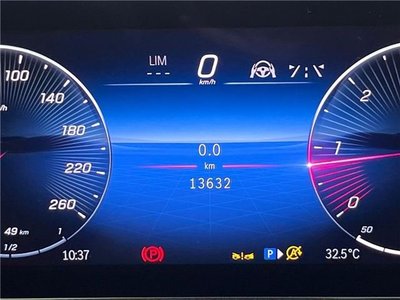 2024 Mercedes-BENZ GLB photo 3