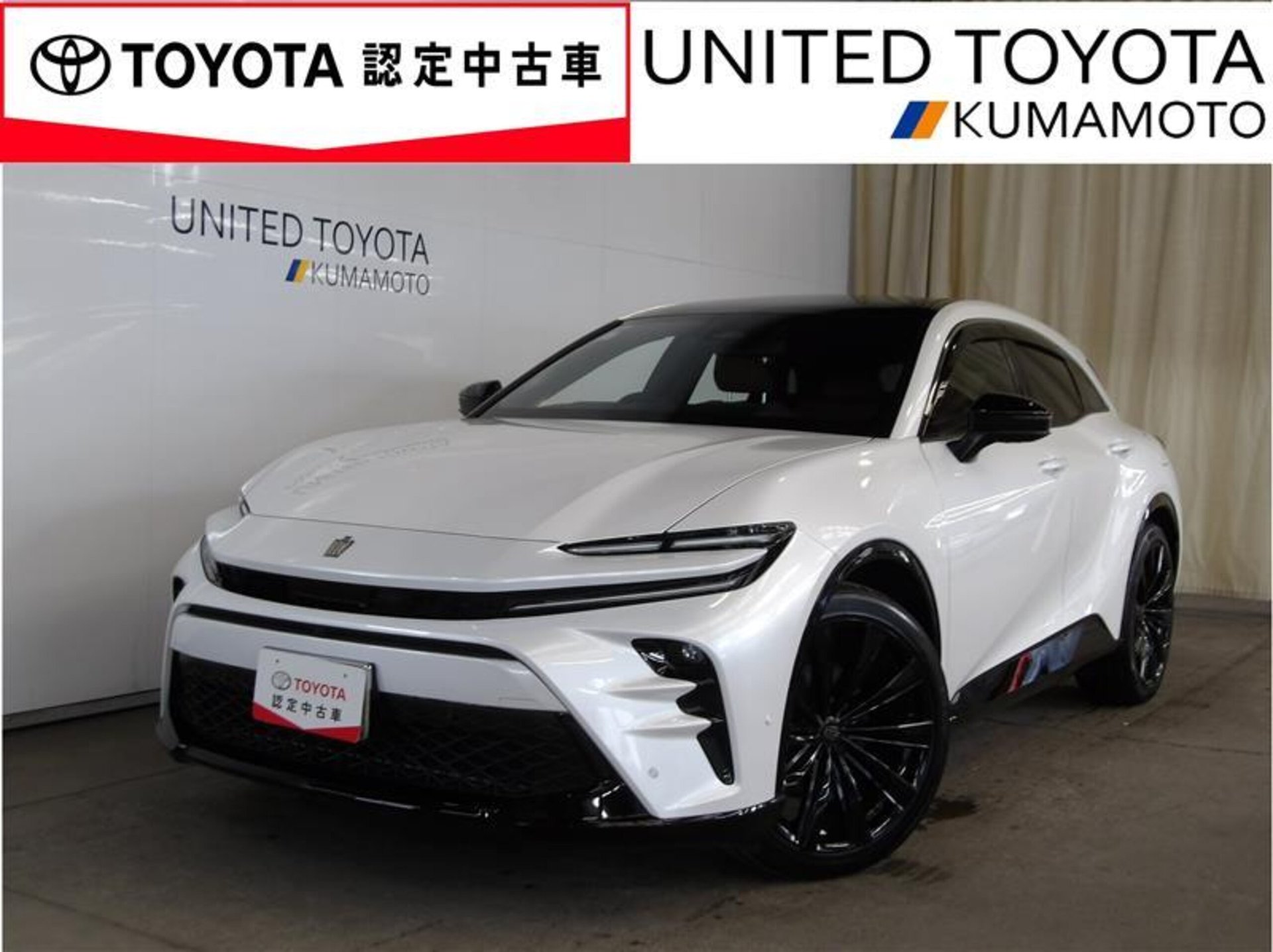 TOYOTA CROWN SPORT - View 1