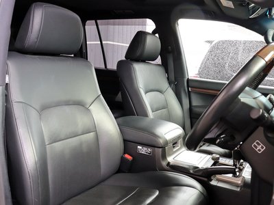 صورة مصغرة 13 لـ 2016 Toyota LAND CRUISER 200