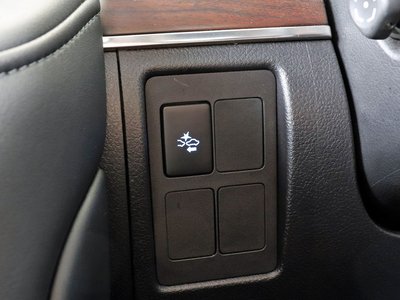 صورة مصغرة 23 لـ 2016 Toyota LAND CRUISER 200