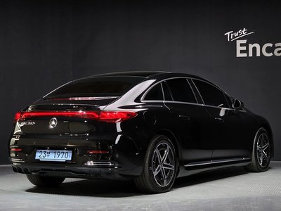 MERCEDES-BENZ EQE - 4