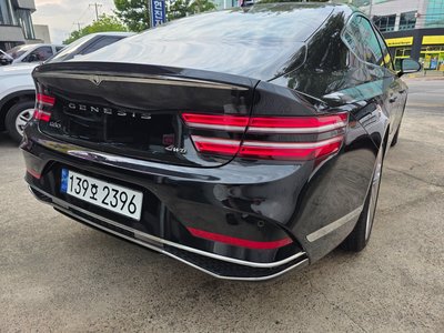 2024 Genesis G80 (RG3) photo 9