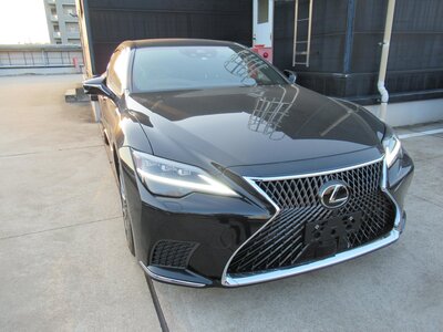LEXUS LS